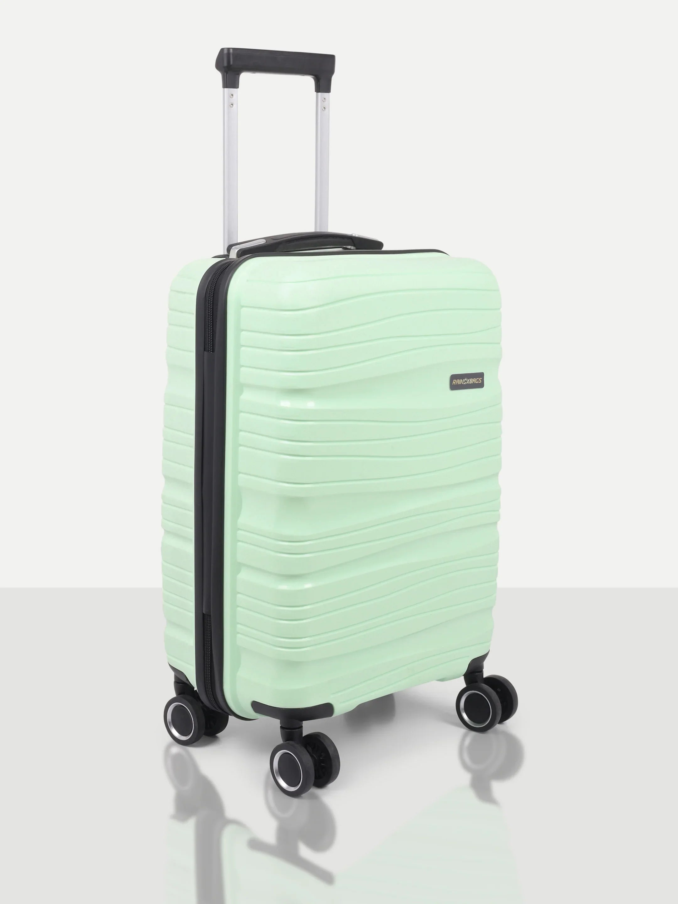 Delhi Dash 55cm Cabin Spinner in Pistachio Green