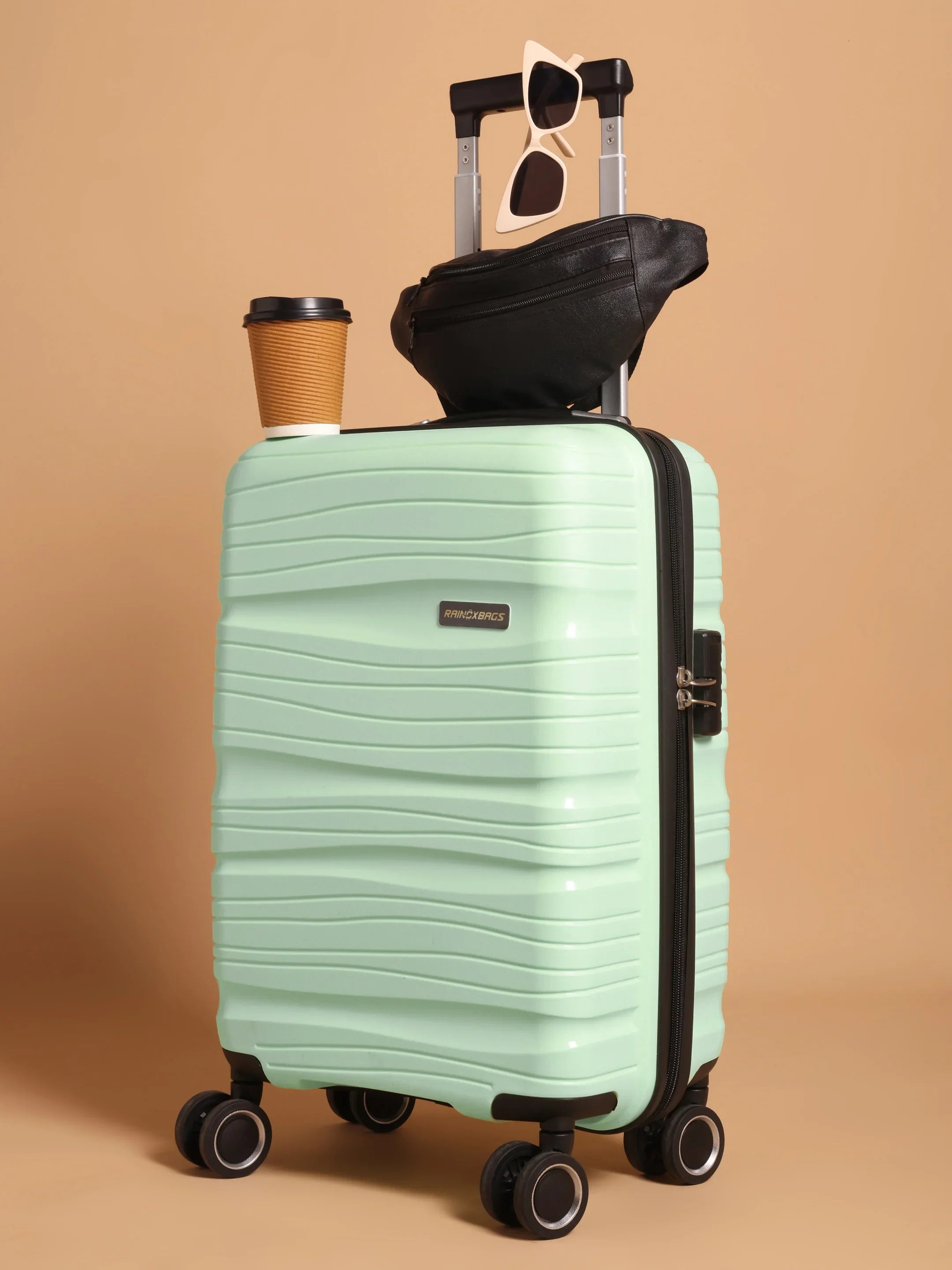 Delhi Dash 55cm Cabin Spinner in Pistachio Green